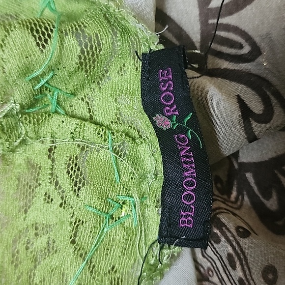 Blooming Rose blouse glitter& sequin detail 1x - Picture 4 of 4